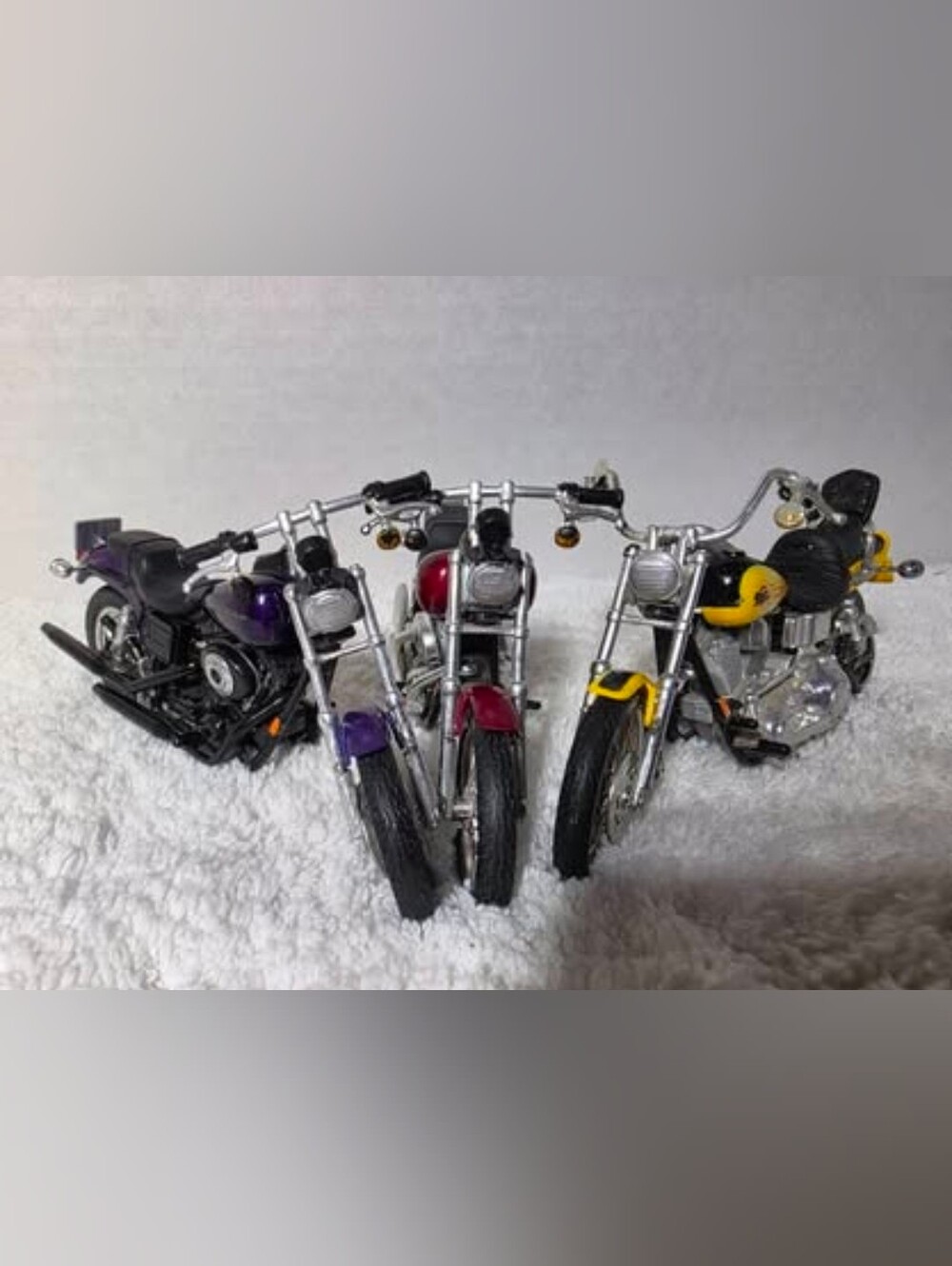 Maisto Diecast 1/18 Harley Davidson Dyna Low Rider Motorcycles Chopper Lot of 3